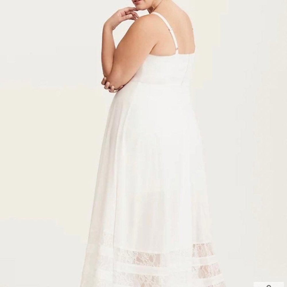 Torrid Ivory Lace Insert High‎ Neck Sleeveless Maxi Dress Size 24 NWT - Picture 2 of 7